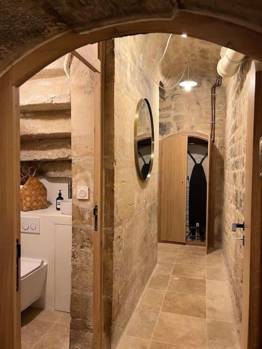 Апартаменты Marais - Unique Duplex Decorated With Taste Париж Экстерьер фото
